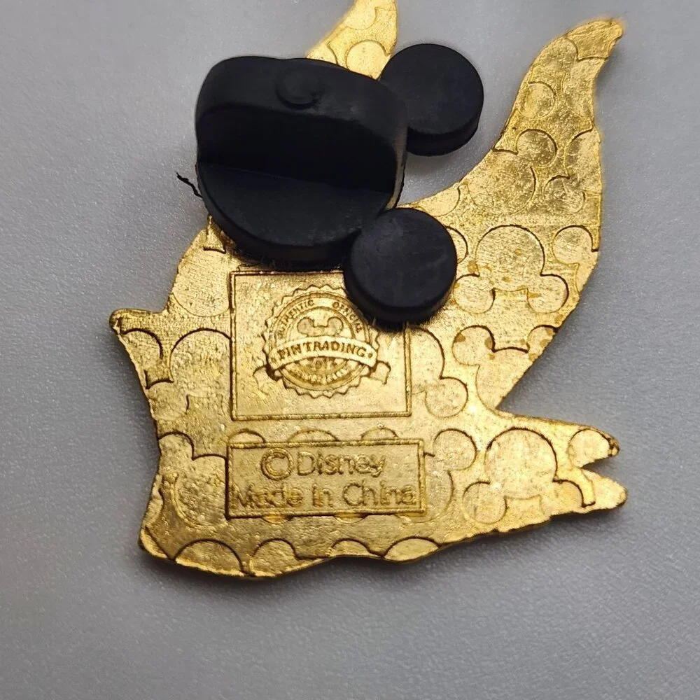 Disney Pin Trading Snow White Maleficent Crown‎ Pin 2013